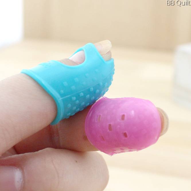 Rubber thimblefinger tip protectorsfor needle sewing3 Sizes